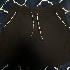 Holster black shorts, great condition